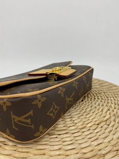 Сумка Louis Vuitton