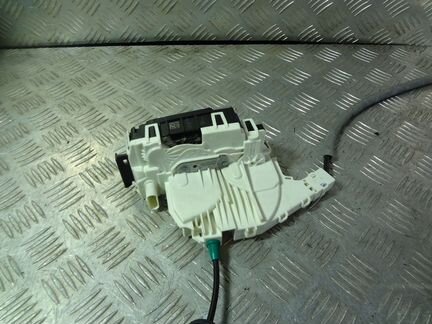 Замок двери передней левой Мерседес 204 212 218