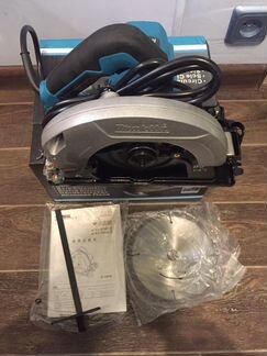 Циркулярная пила Makita 185mm