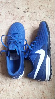 Новые шиповки Nike Tiempo