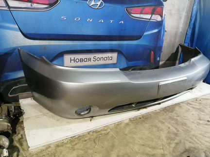 Kia Carnival 2002-2006 бампер передний