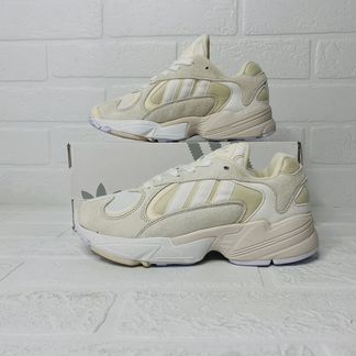 Кроссовки Adidas Yung