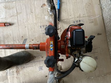 Мотобур hitachi DA 300E в комплекте с шнеком