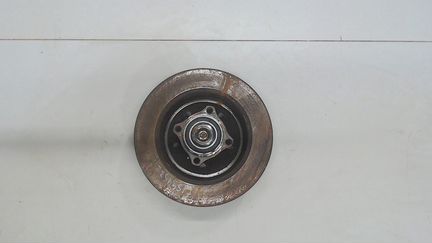 Ступица (кулак, цапфа) правая задняя Mercedes B W2