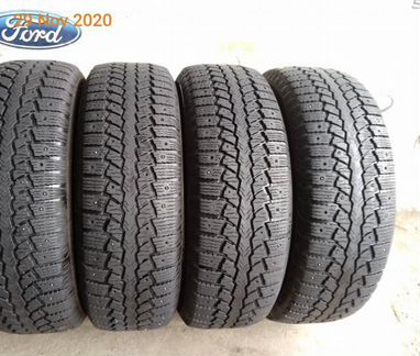 Зимние Шины R17 235 65 17 Maxxis