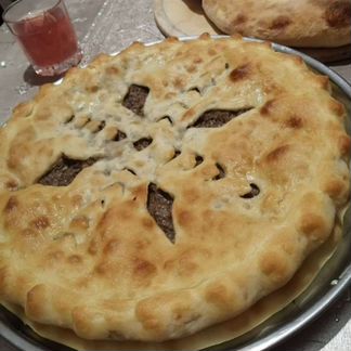 Пекарь на осетинские пироги