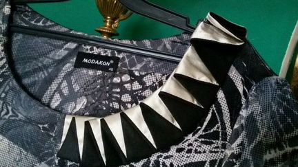 Modakon. Viscosa/cotton/decor. Новое. Р.54-56