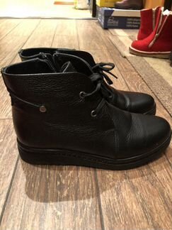 Ботинки Женские