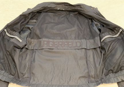Ветровка Lagerfeld. Размер 48-50