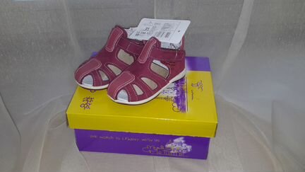 Новые босоножки для девочки Детский Скороход