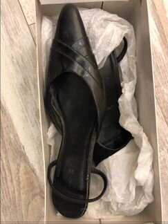 Босоножки Naf Naf