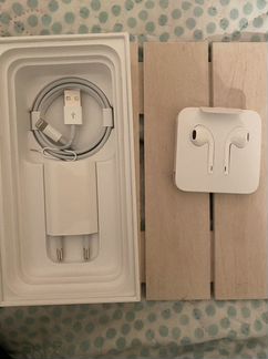 Телефон iPhone 11 128 gb