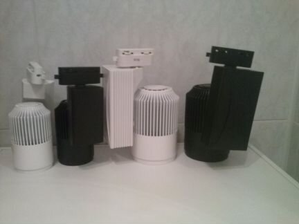 Светильники трековые