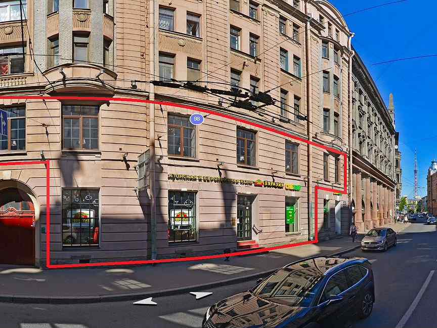с 98а. торговый центр на большом проспекте петроградской стороны. солянка дом 7. кафе с десертами на петроградке. минск центральная улица города.