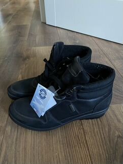 Ботинки новые 37 рр из Италии iMac tex Primigi