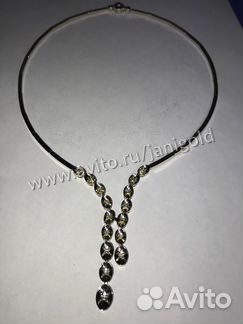 Золотое колье с бриллиантами