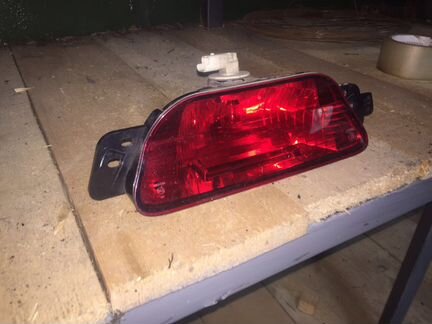 Задний противотуманный фонарь Citroen DS5