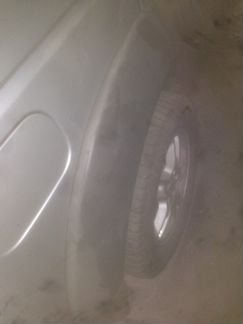 Накладка задней правой арки Land Rover Discovery