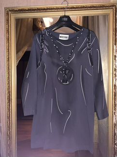 Moschino платье оригинал