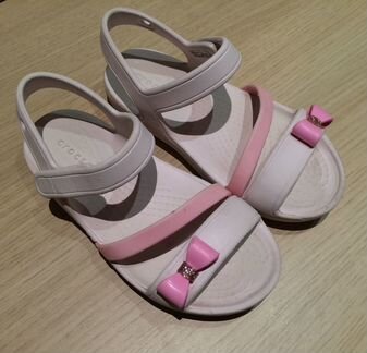 Сандалии на девочку Crocs (раз. 10)