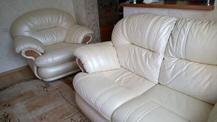 Кожаный диван и кресло Белоруссия Пинскдрев