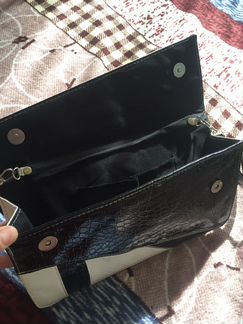 Клатч лаковый черно-белый