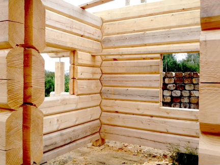 Сруб из лафета