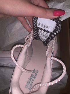 Кроссовки Adidas Falcon новые