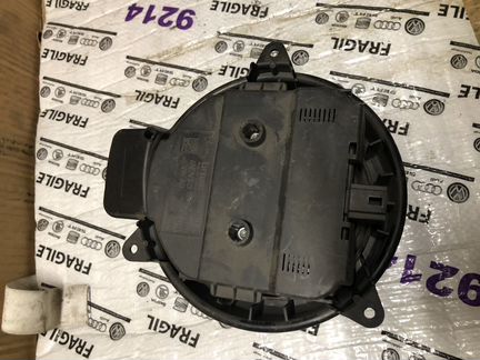 Моторчик печки Audi A6 C7 A7 4G A8 D4