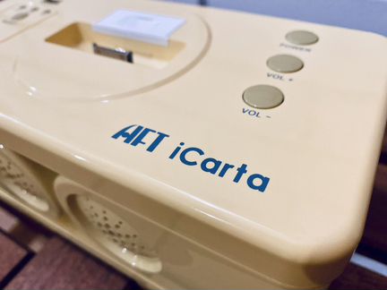 Док-станция iCarta для iPod, iPhone