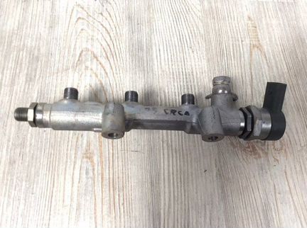 Клапан регулировки давления с рампой правый Vw