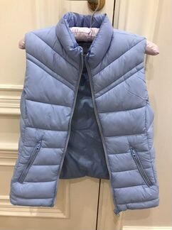 Жилетка для девочки Zara в идеальном состоянии