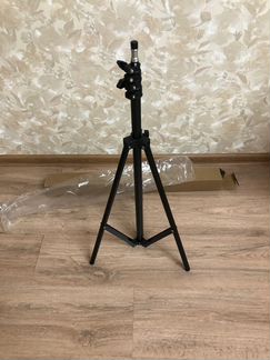 Штатив для кольцевой лампы оптом 210 см