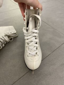 Коньки фигурные детские 34 размер