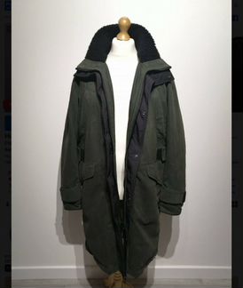 Куртка зимняя парка Hugo Boss XXL состояние шикарн