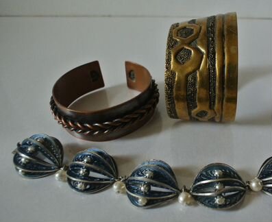 Винтажные браслеты