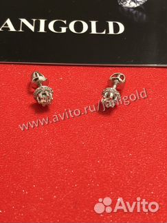 Золотые серьги с бриллиантами