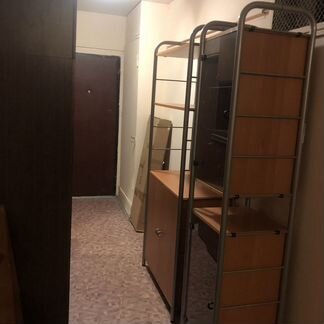 Комод и шкаф-витрина IKEA