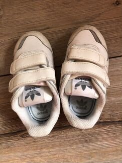 Детские кроссовки Адидас