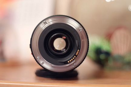 Объектив canon EF-S 75-300mm f/4-5.6 IS STM
