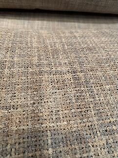 Диван бежевый