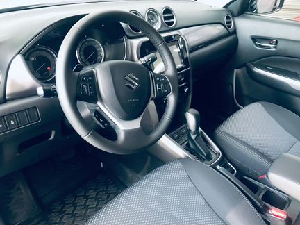Suzuki Vitara 1.6 AT, 2020