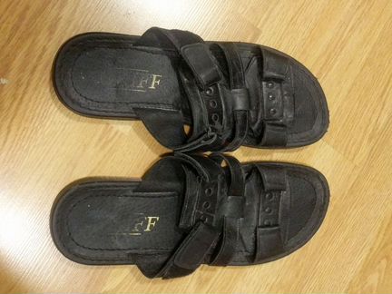 Мужские сандалии