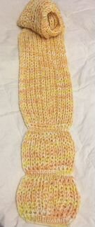 Шарф шерстяной вязаный