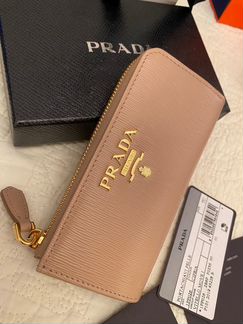 Ключница Prada. Новая. Оригинал. Бежевая кожа