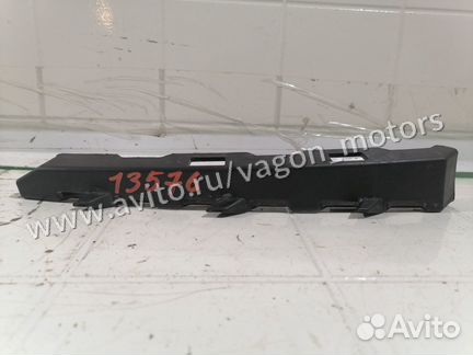 Кронштейн крепления фары передний правый Kia Ceed