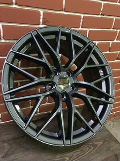 Новые диски r18 5-112 для Skoda Superb