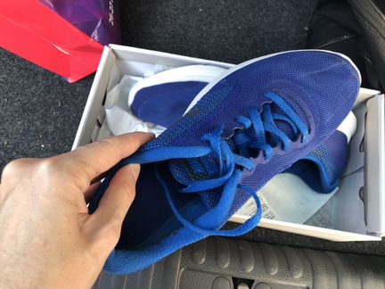 Кроссовки Nike