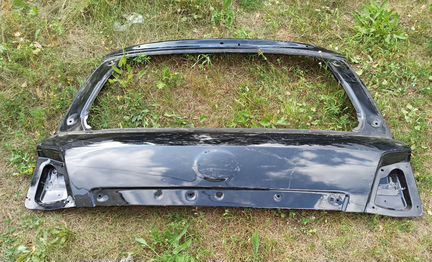 Крышка багажника Toyota Land Cruiser 200