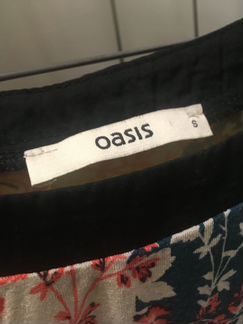 Платье Oasis. Размер S